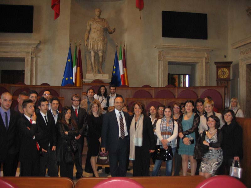 La bella utopia presnetazione sala del carroccio 30 Marzo 2012