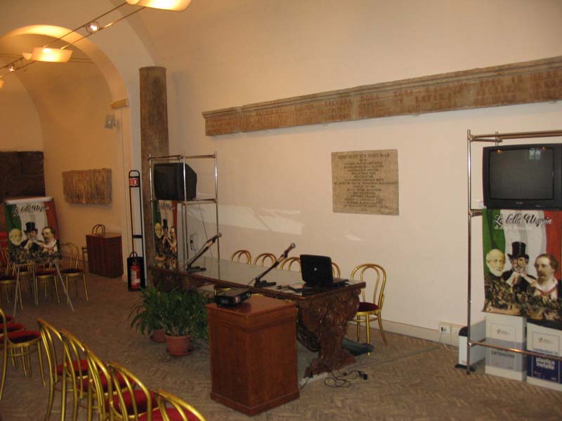 La bella utopia presnetazione sala del carroccio 30 Marzo 2012