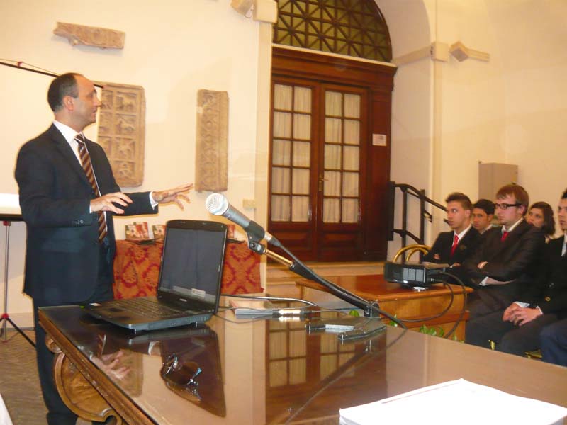 La bella utopia presnetazione sala del carroccio 30 Marzo 2012