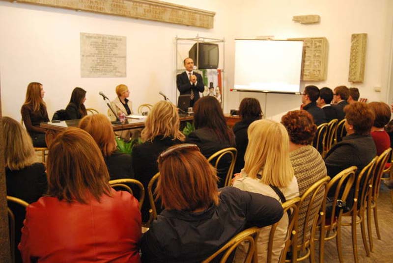 La bella utopia presnetazione sala del carroccio 30 Marzo 2012