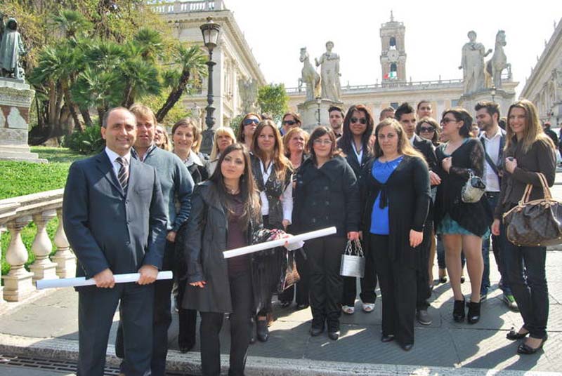 La bella utopia presnetazione sala del carroccio 30 Marzo 2012