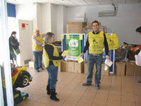 raccolta alimentare solidariet&agrave; 2009